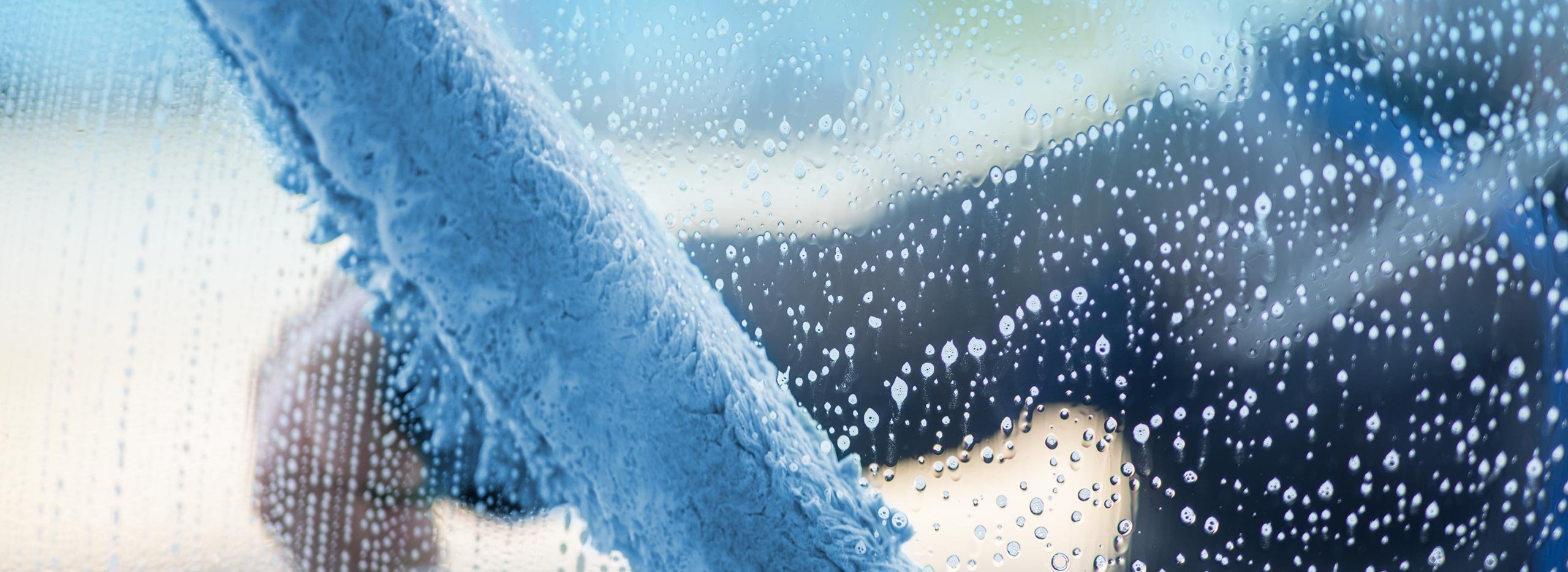 Glas klar und repräsentativ – Glasreinigung